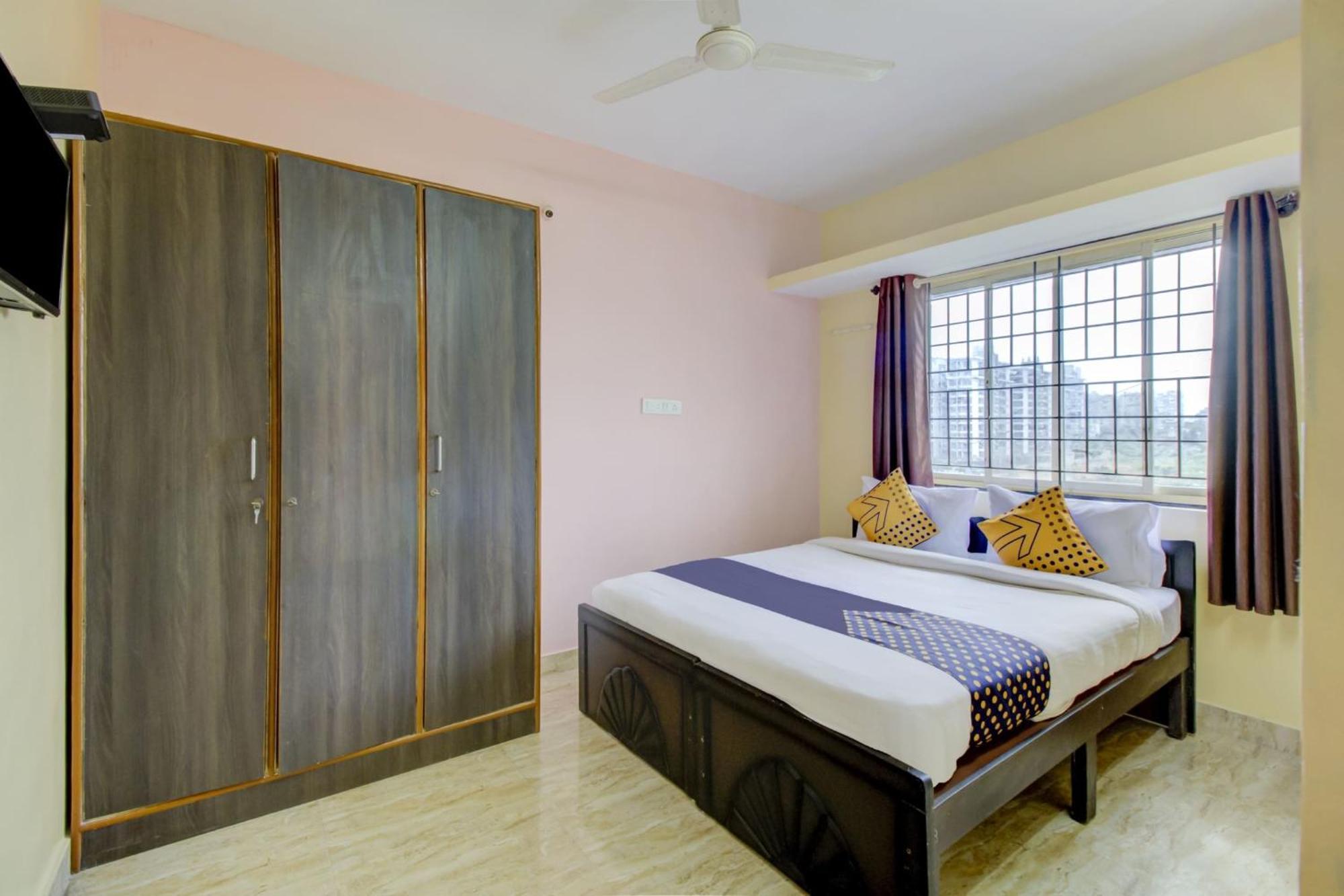 Hotel O Manyata Deluxe 班加罗尔 外观 照片